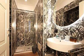 Vatican Cozy Suite - Liberty Collection