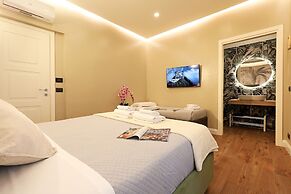 Vatican Cozy Suite - Liberty Collection