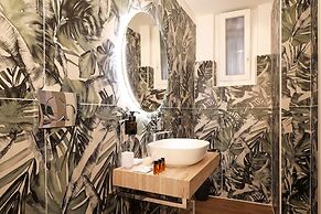 Vatican Cozy Suite - Liberty Collection