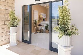 Storge Boutique Bed & Breakfast