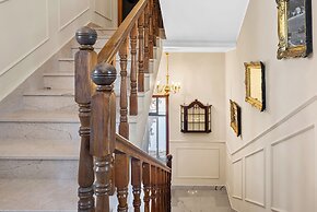 Storge Boutique Bed & Breakfast