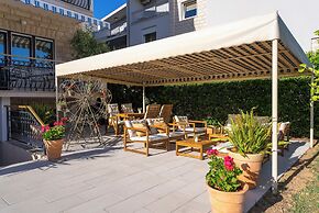 Storge Boutique Bed & Breakfast