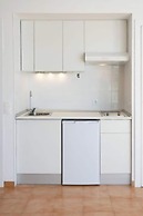 Neighbours Beach Apartments