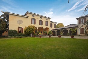 Palazzo Dei Laghi by Elite Villas