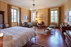 Palazzo Dei Laghi by Elite Villas