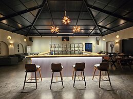 River Estates Luxury Resort & Spa