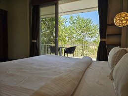 River Estates Luxury Resort & Spa