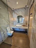 River Estates Luxury Resort & Spa