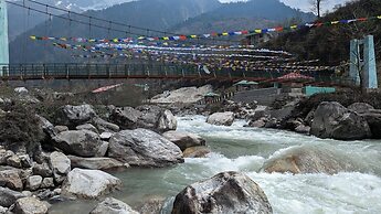 Golden Kisa Resort Sikkim Lachung
