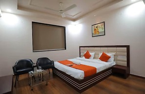 Hotel Raviraj Palace Rajkot