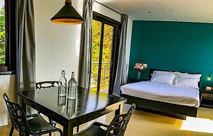 The Pacific Coast Tropical Haven
