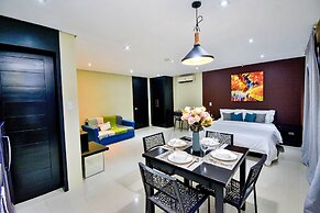The Pacific Coast Tropical Haven