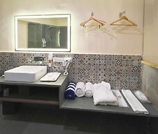 Avhyay Resort