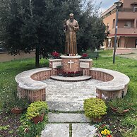 Home From Home in Passignano - Lakeside Views!