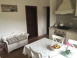 Home From Home in Passignano - Lakeside Views!