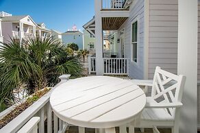 Perfect 10 3 Bedroom Home by RedAwning