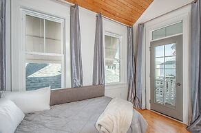 Perfect 10 3 Bedroom Home by RedAwning