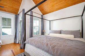 Perfect 10 3 Bedroom Home by RedAwning