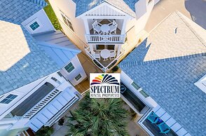 Perfect 10 3 Bedroom Home by RedAwning