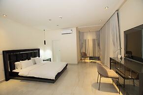 Mini Palace Luxury Suites