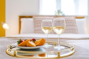 Stunning 2-bed Apartment With Allocated Parking