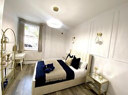 Inviting 3-bed Apartment in London