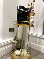 Inviting 3-bed Apartment in London