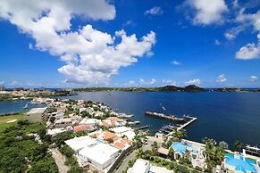Lovely 3-bed Apartment in Maho