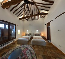 Santa Sofía Casa Boutique