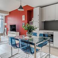 Studio at Torun Center 5 min to Metro and Astoria