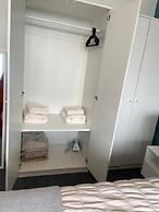 Stunning 2-bed Apartment in Twickenham