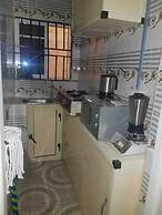 Lagos - 1bed - Sleeps 2 - Aircon - Free Parking