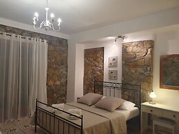 Elia Village by Irida Iris Group