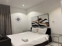 Embassy Gardens Royal Luxury Apartments