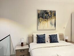 Embassy Gardens Royal Luxury Apartments