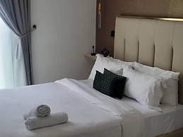 Embassy Gardens Royal Luxury Apartments