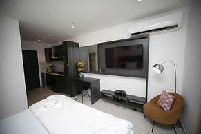 Embassy Gardens Royal Luxury Apartments