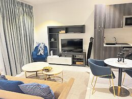 Embassy Gardens Royal Luxury Apartments