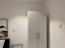 Embassy Gardens Royal Luxury Apartments