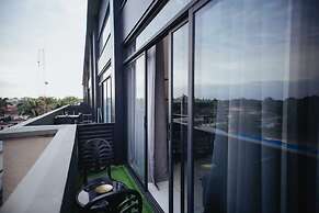 Embassy Gardens Royal Luxury Apartments