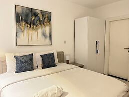 Embassy Gardens Royal Luxury Apartments