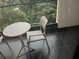 Embassy Gardens Royal Luxury Apartments