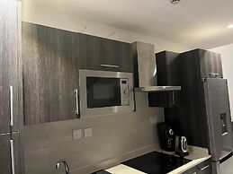 Embassy Gardens Royal Luxury Apartments