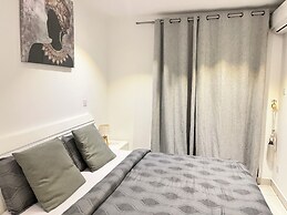 Embassy Gardens Royal Luxury Apartments