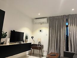 Embassy Gardens Royal Luxury Apartments