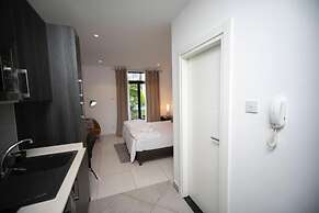 Embassy Gardens Royal Luxury Apartments