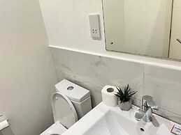 Embassy Gardens Royal Luxury Apartments