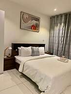 Embassy Gardens Royal Luxury Apartments