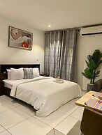 Embassy Gardens Royal Luxury Apartments