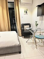 Embassy Gardens Royal Luxury Apartments